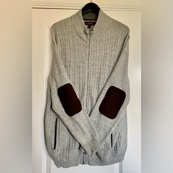 LN TASSO ELLA GRAY ZIP FRONT SWEATER. 2 FRONT POCKETS,  ELBOW PATCHES. CLASSIC♥️ - Picture 4 of 6